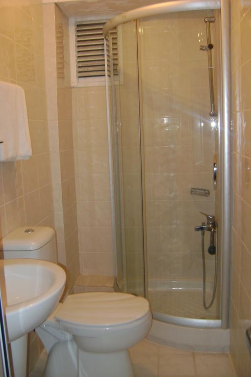 Hotel Ay Istanbul Bilik gambar